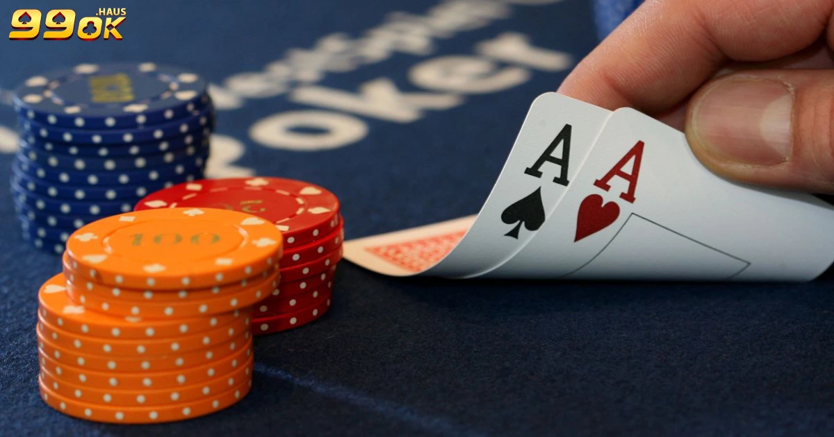 Luật Bài Poker - Hướng Dẫn Chi Tiết Cho Người Mới Tại 99OK 3 Chia bài - Quy trình và cách thực hiện